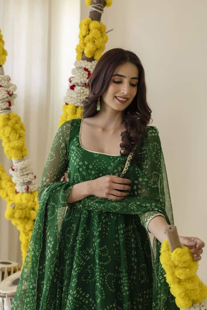 New Green Bandhej Suit Set - Image 10