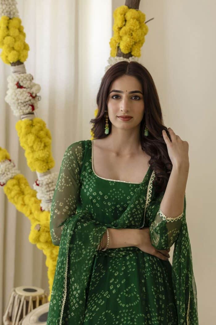 New Green Bandhej Suit Set - Image 2