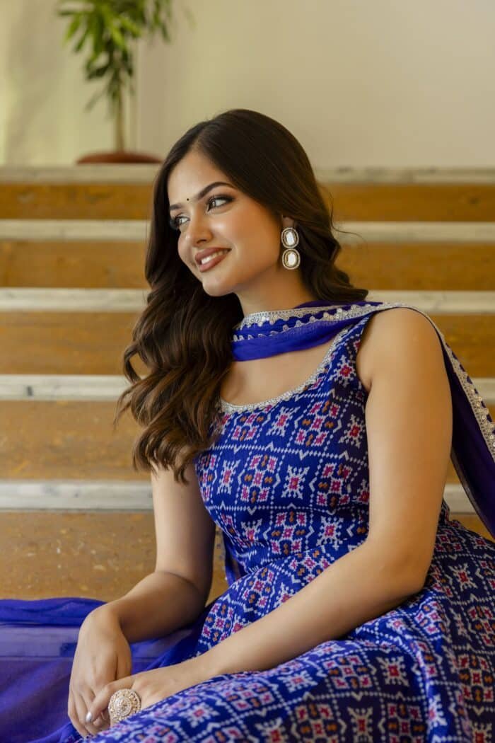Blue  Doriya Suit Set - Image 2