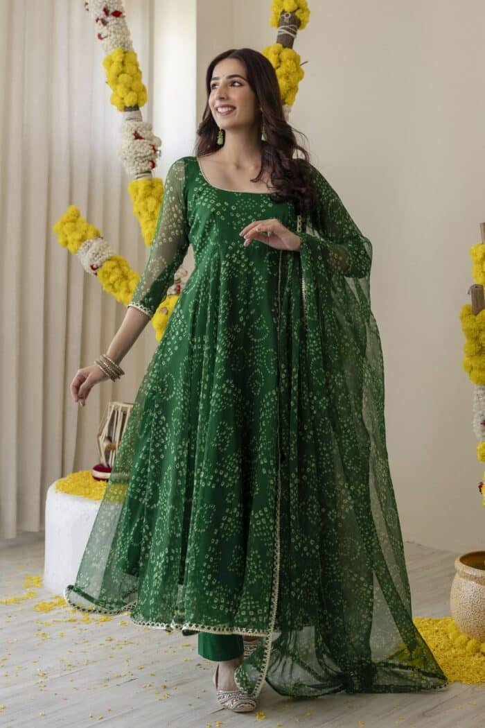 New Green Bandhej Suit Set - Image 5
