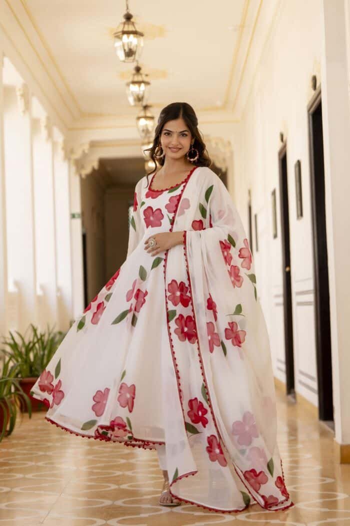 Ivory Handpainted Suit Set - Image 3