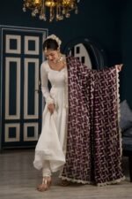 Purple dupatta suit set - Image 4