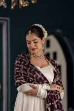 Purple dupatta suit set - Image 2