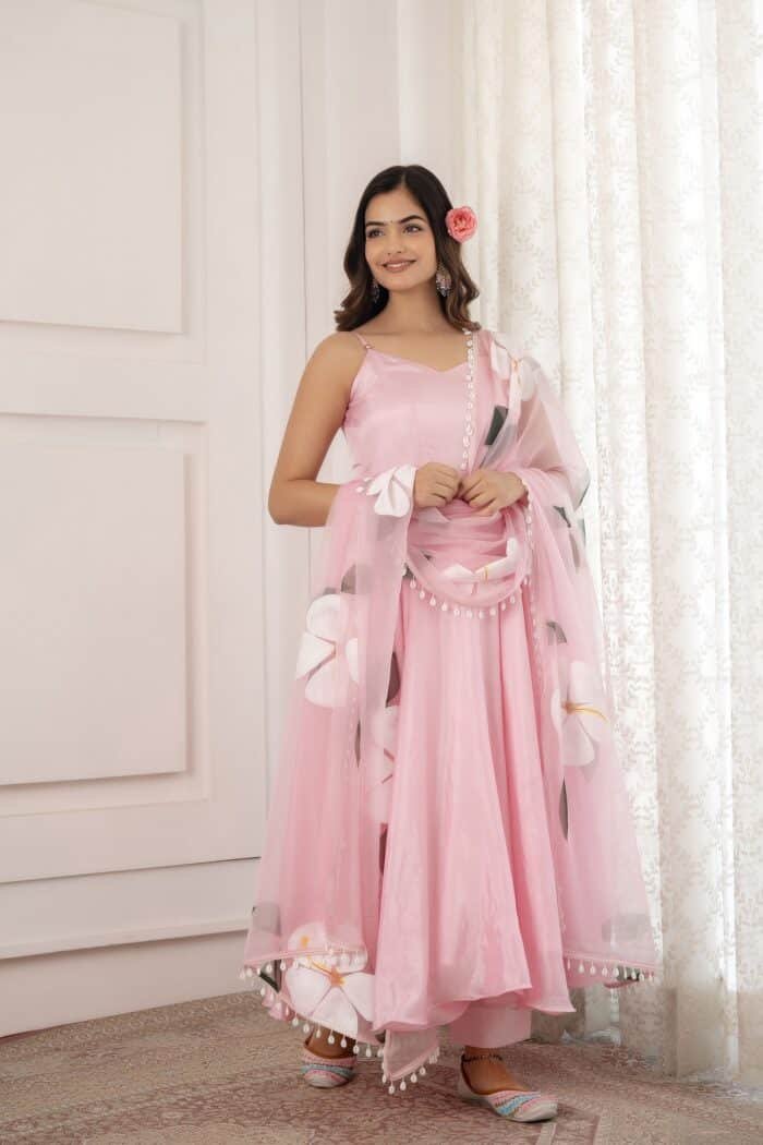 Blush pink handpainted suit set - Image 6