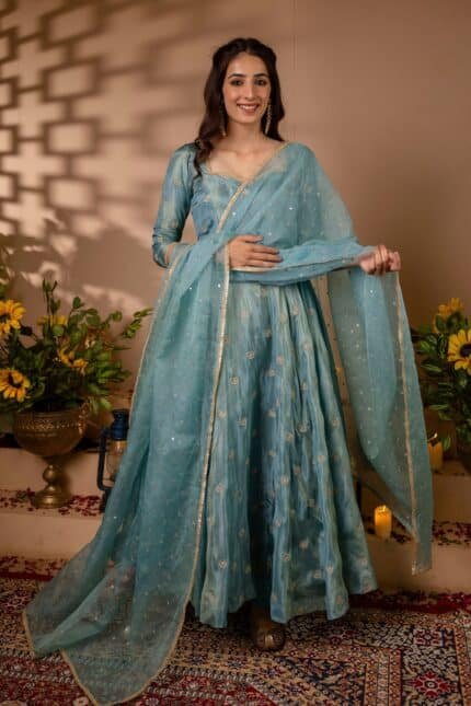 Radha Suit Set
