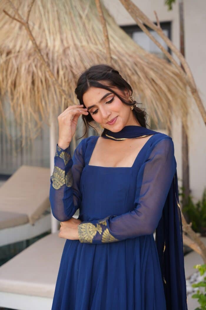 Teal Zari Suit Set - Image 7