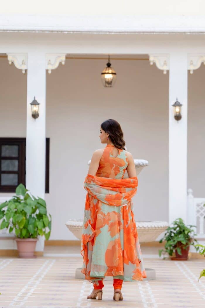 Spring Bloom Suit Set - Image 12