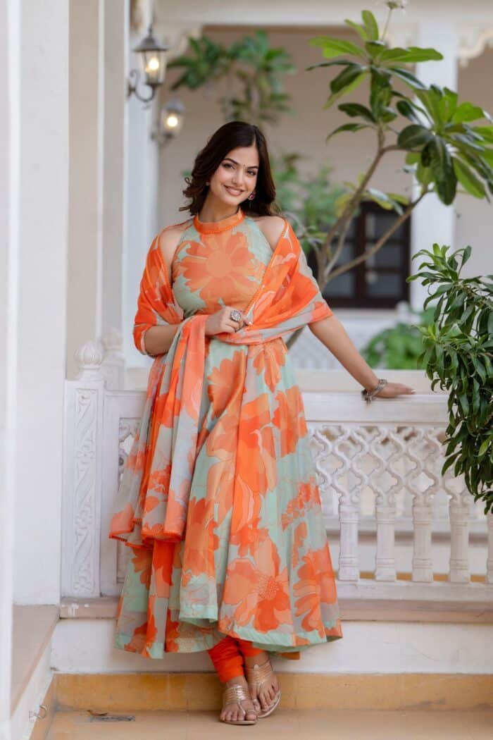 Spring Bloom Suit Set - Image 3