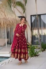 Sunehri Maroon Suit Set - Image 2