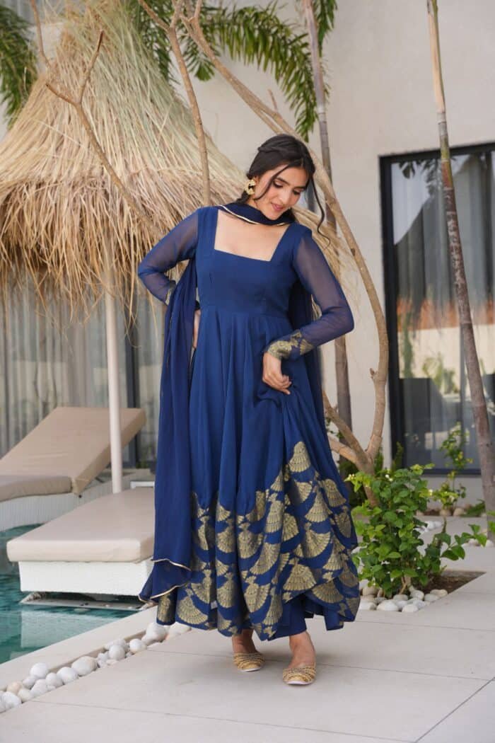 Teal Zari Suit Set - Image 3