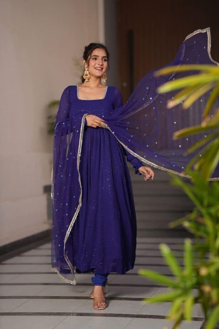 Neel Tara Suit Set - Image 3