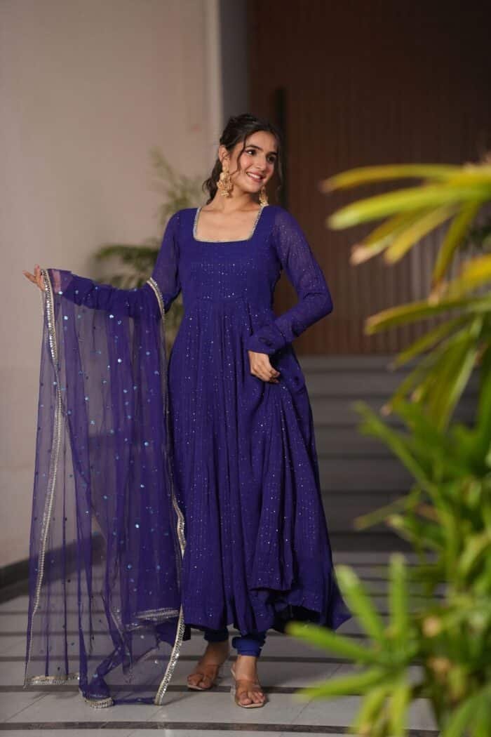 Neel Tara Suit Set - Image 7