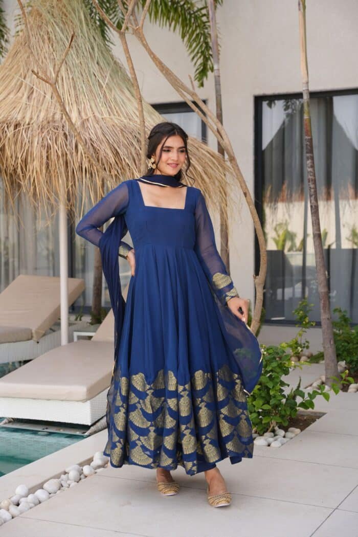 Teal Zari Suit Set - Image 2