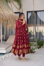 Sunehri Maroon Suit Set - Image 7