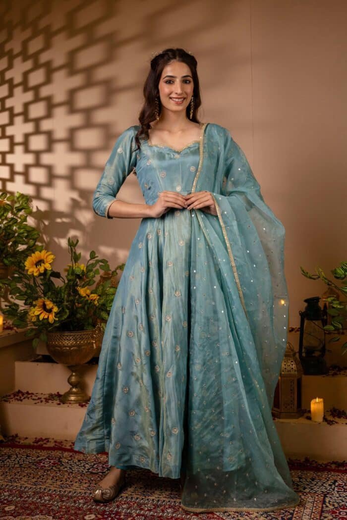 Radha Suit Set - Image 8
