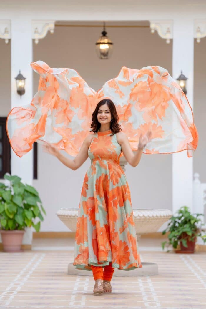 Spring Bloom Suit Set - Image 8