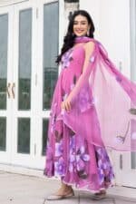 Mauve Handpainted Suit Set - Image 4