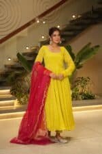 Rangrez Tari Suit Set - Image 3