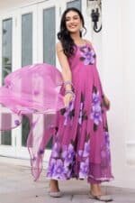 Mauve Handpainted Suit Set - Image 3