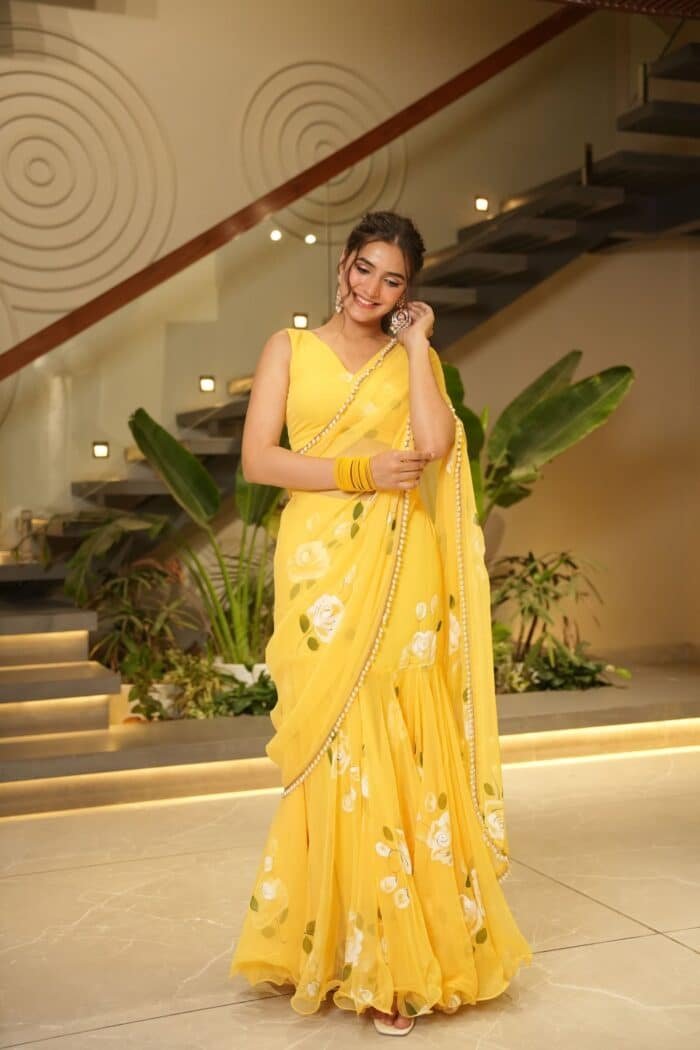 Yellow Pre-Draped Saree - Image 2