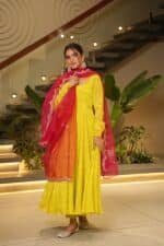 Rangrez Tari Suit Set - Image 4