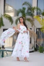 Bagiya Handpainted Suit Set - Image 4