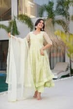 Prisha Embroidered Suit Set - Image 3