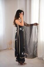 Zara Handpainted Set - Image 6