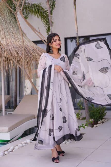 Suhani Handpainted Suit Set