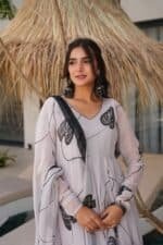 Suhani Handpainted Suit Set - Image 5