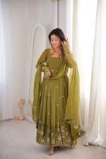 Meera Embroidered Suit Set - Image 8