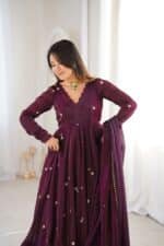 Sitara Wine Suit Set - Image 4