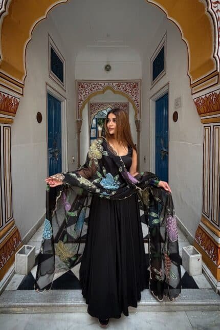 Black Noor  Suit Set