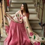 Roohi Pink Handpainted Dupatta Set