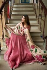 Roohi Pink Handpainted Dupatta Set