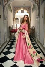 Roohi Pink Handpainted Dupatta Set - Image 5