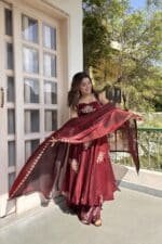 Raktima Silk Suit Set - Image 7