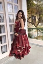 Raktima Silk Suit Set - Image 6