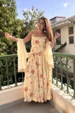 Falak Embroidered Suit Set - Image 2
