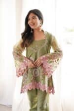 Naina Cord Set - Image 4