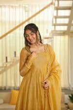 Suvarna Salsa Suit Set - Image 7