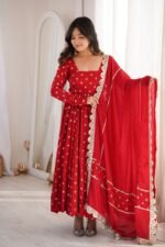 Shanaya Chinnon Suit set - Image 7