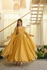 Suvarna Salsa Suit Set - Image 2