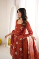 Anvi Kurta Set - Image 5