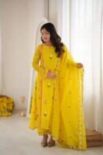Yamika Mul Chanderi Set