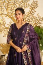 Mahika Panel Suit Set - Image 7