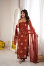 Anvi Kurta Set - Image 6