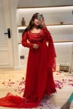 Sajni Handwork Suit Set - Image 3
