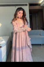 Diyara Luxe Suit Set - Image 7